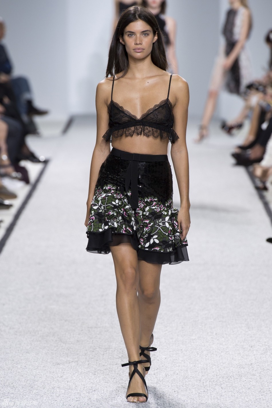 Giambattista Valli 2017春夏系列(24) 第24页