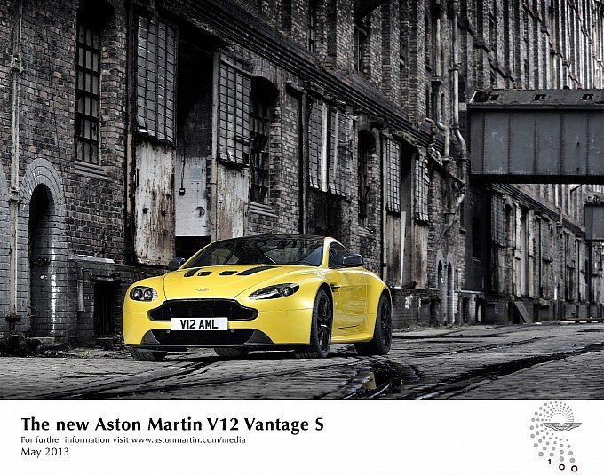 顶级运动机器 阿斯顿·马丁V12 Vantage S 第1页