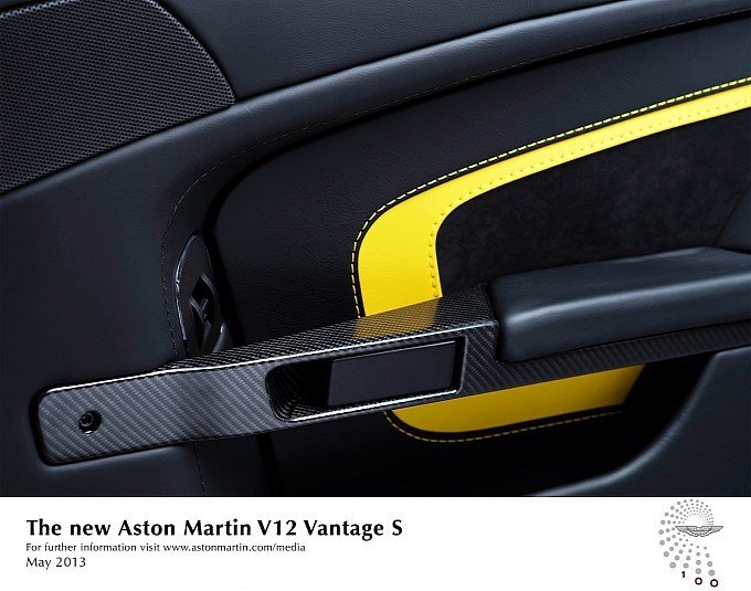 顶级运动机器 阿斯顿·马丁V12 Vantage S(22) 第22页