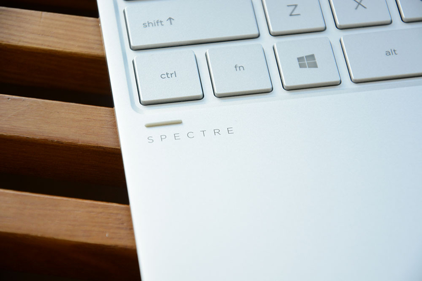 最美360翻转变形 惠普Spectre x360开箱(13) 第13页