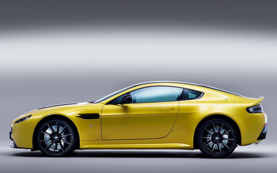 阿斯顿·马丁新V12 Vantage S高清壁纸(2) 第2页