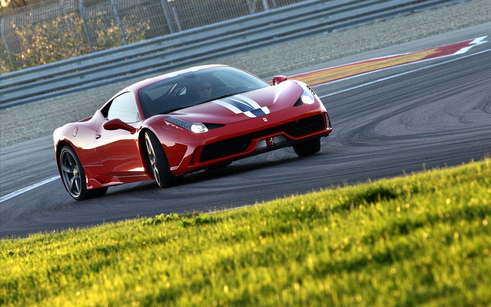 Ferrari 法拉利 458 Speciale 2014壁纸(20) 第20页