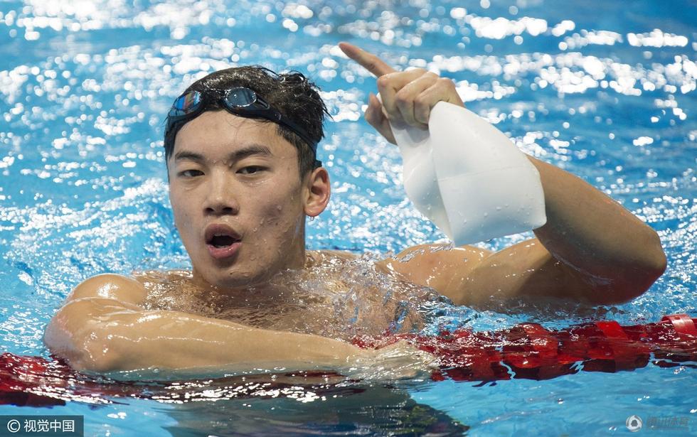 高清：新突破！汪顺摘中国男子混合泳历史首冠 第1页