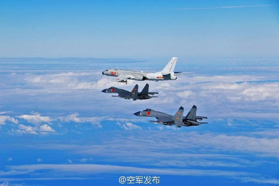 日军机发射干扰弹的背后:中国军机再次绕飞台湾 第1页