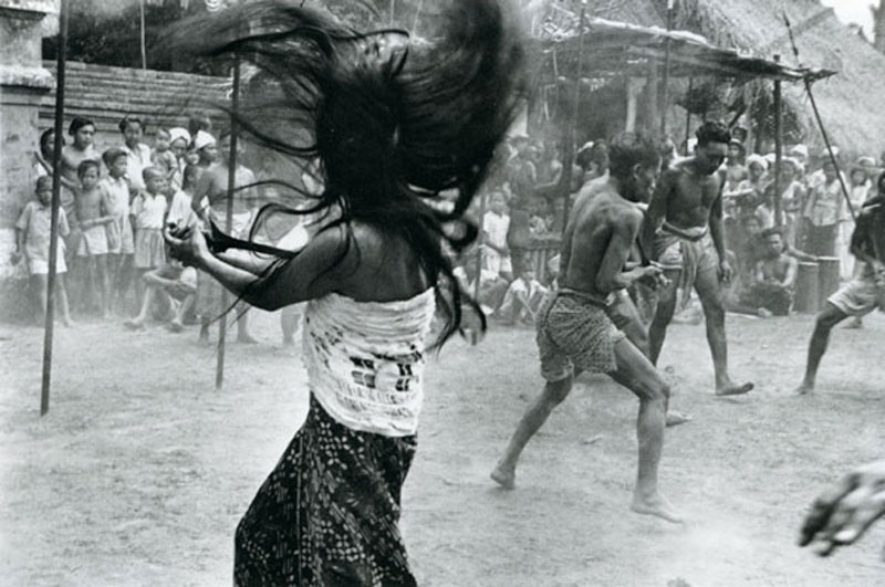 1949年的巴厘岛"活人献祭"