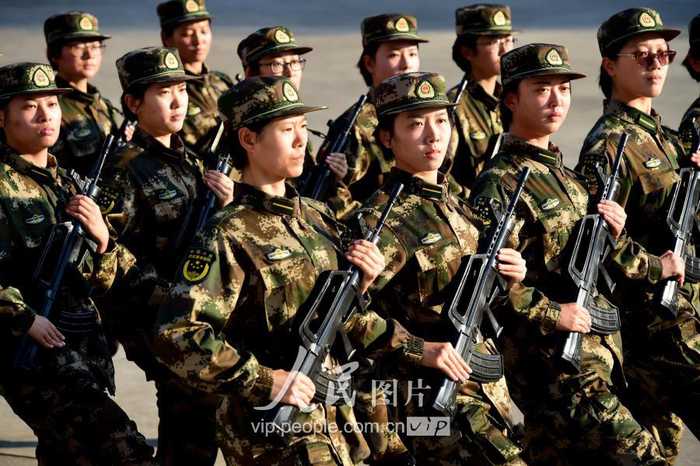 中国海警入警大学生举行阅兵仪式(13) 第13页