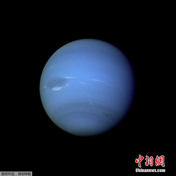 NASA公布冥王星照片 太阳系九兄弟凑齐证件照(8) 第8页