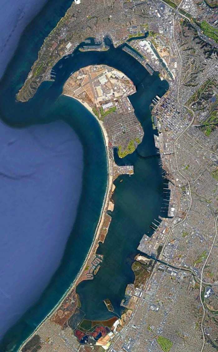 通过谷歌地球了解美国西海岸最大的军港：圣地亚哥军港 第1页