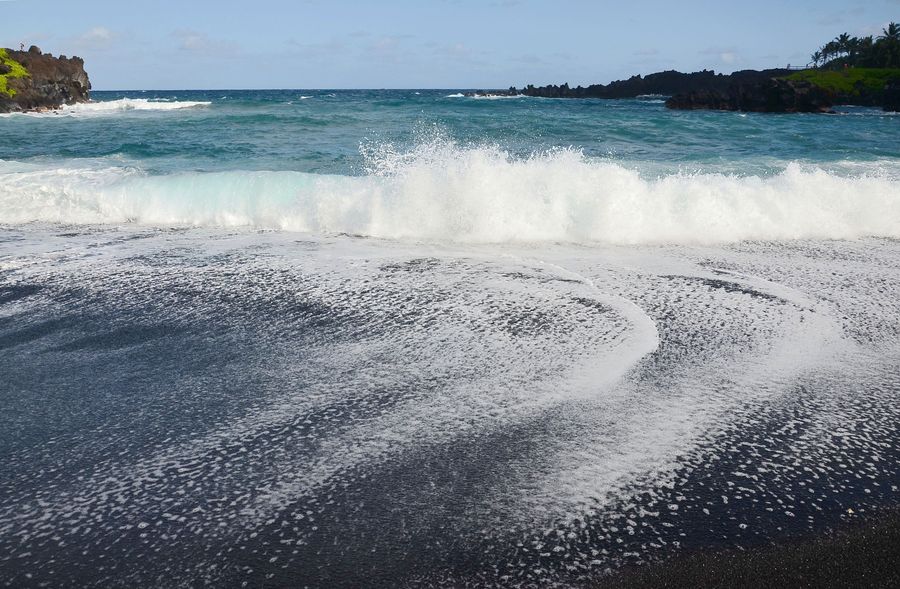 Black Sand Beach 黑沙滩(19) 第19页