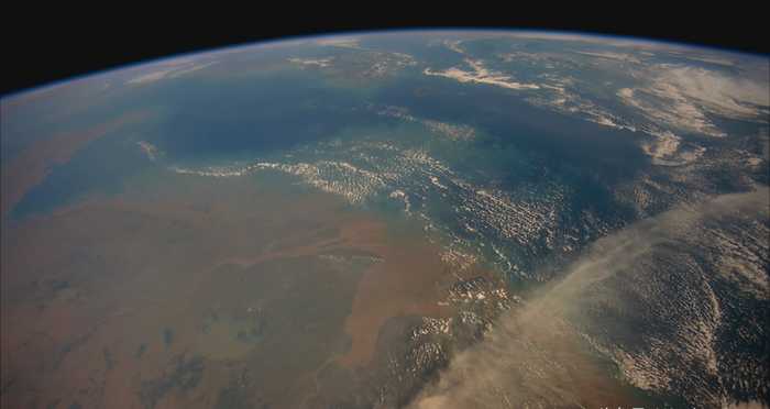 太空宇航员镜头中的地球 看看你在哪？ 第1页