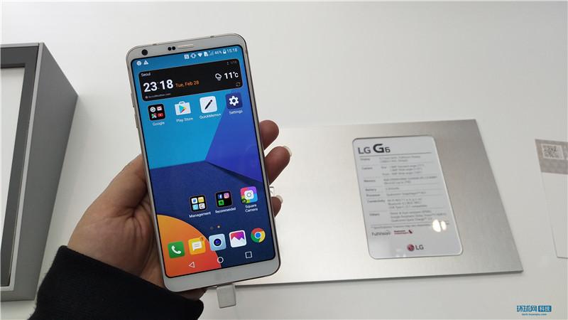 18:9显示屏镜头不突出 LG G6展会现场上手 第1页