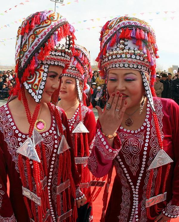 柯尔克孜族美女图片 少数民族美女