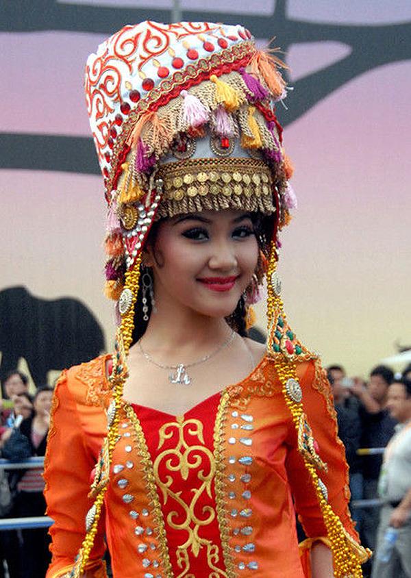 柯尔克孜族美女图片 少数民族美女