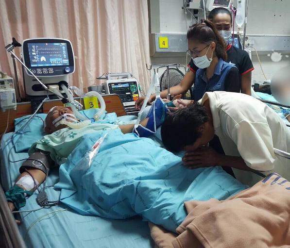 泰国神曲天后母亲车祸被撞飞 抢救后已脱离危险