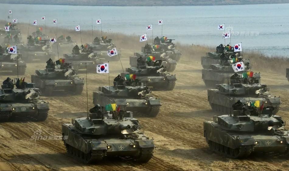 军力那么强还要萨德干嘛？韩国大批K2坦克集结(5) 第5页