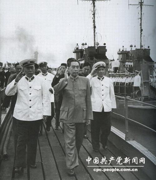 “魅力总理”周恩来一生的23张照片：曾拒绝蒋介石委任要职(17) 第17页