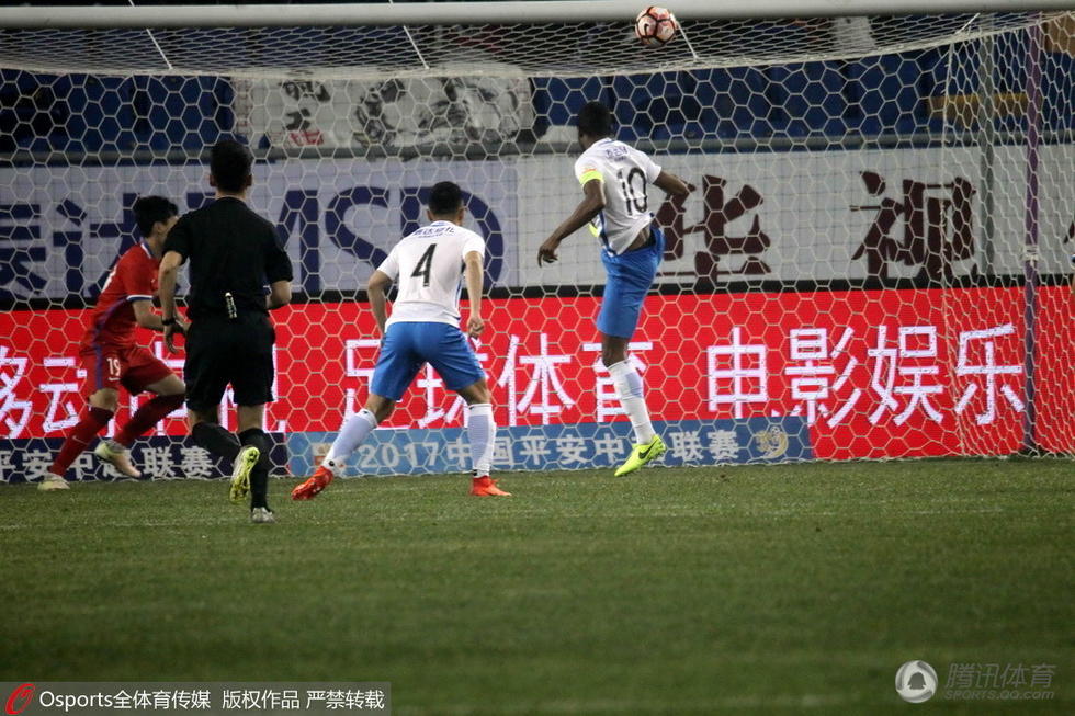 高清：泰达2-0力帆米克尔头槌 米洛维奇乌龙(3) 第3页