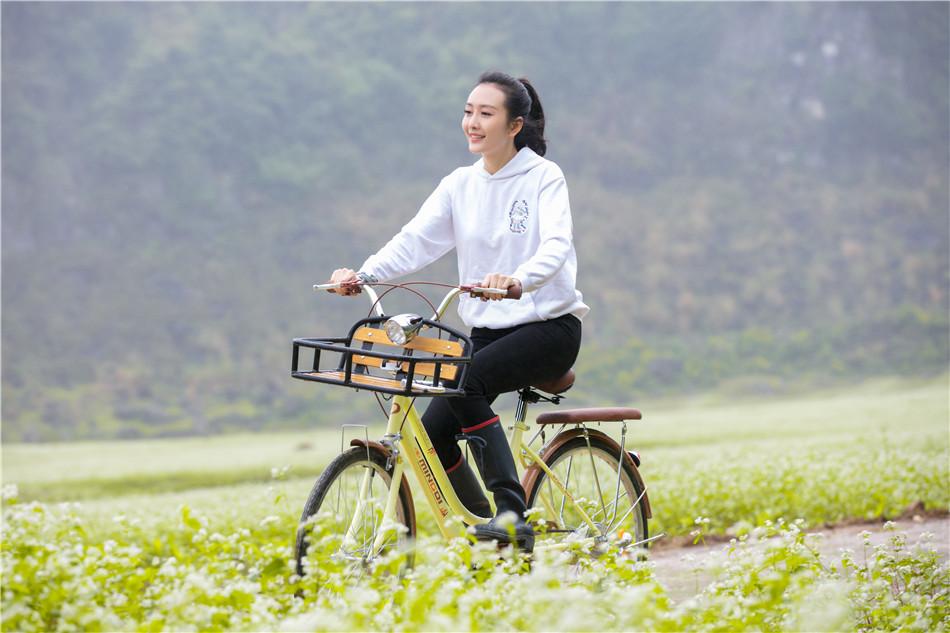 组图：《天天》王鸥宋祖儿踏青赏花 王一博成最冷漠护花使者(7) 第7页