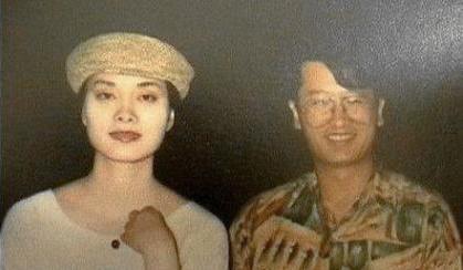 2003年,解直锟和毛阿敏结为夫妻,第二年毛阿敏便产下了一个女儿取名