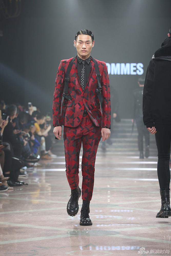 Les Hommes 2016秋冬(24) 第24页