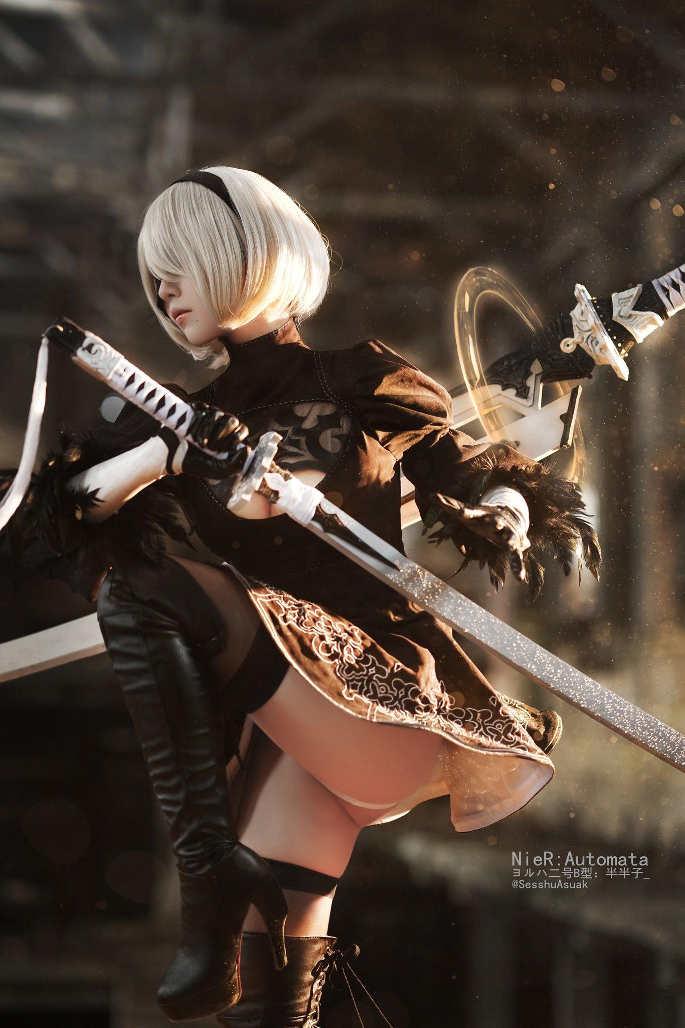 2B cosplay by 半半子 第1页