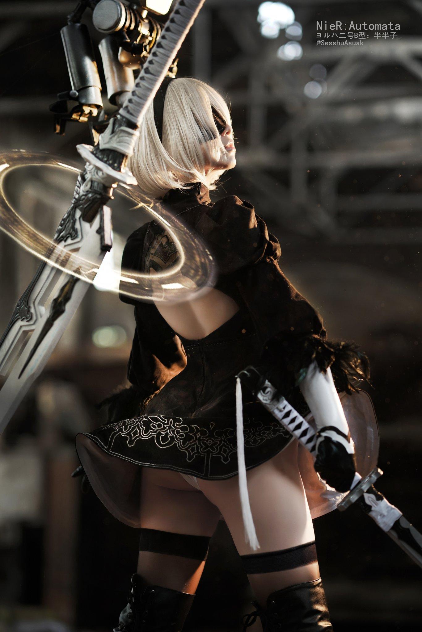 2B cosplay by 半半子(2) 第2页