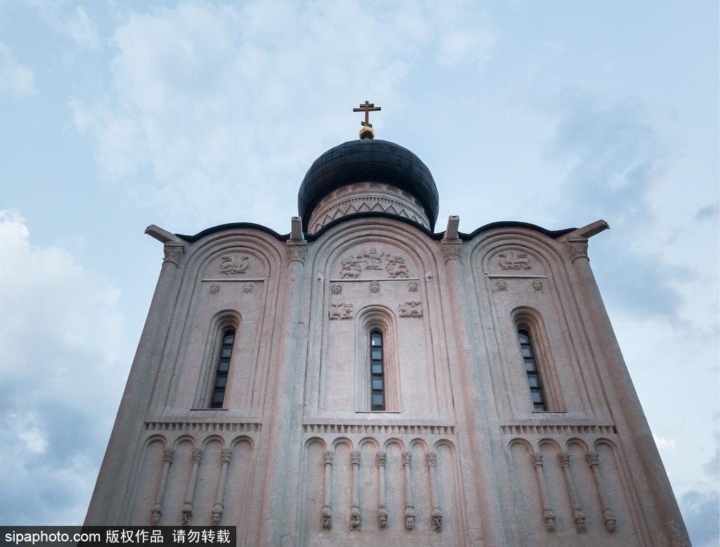 俄罗斯涅尔利河上的圣母代祷教堂(5) 第5页