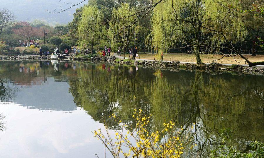 花港观鱼春色（2）(2) 第2页