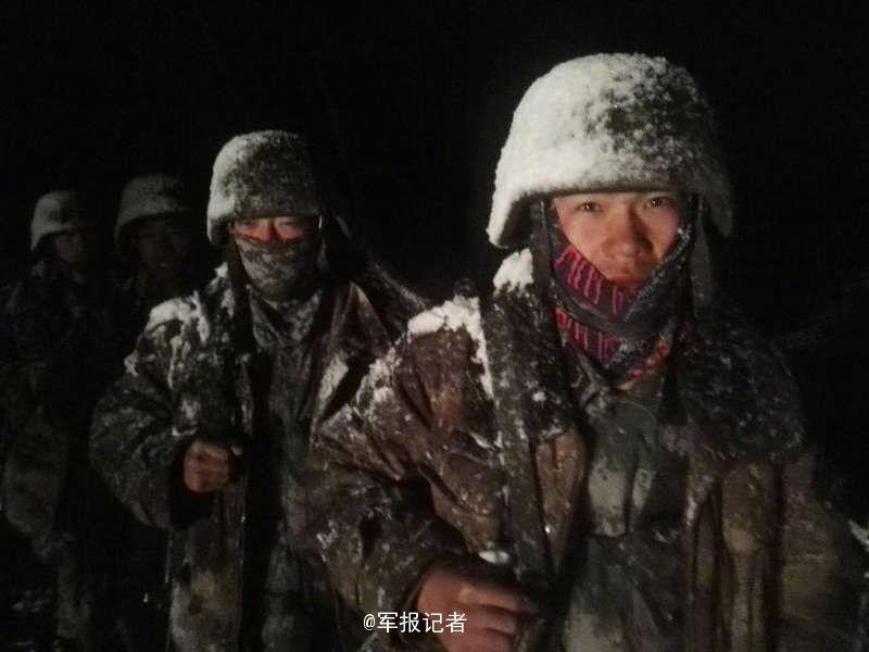 帕米尔六月飞雪子弟兵“战天斗地”(4) 第4页