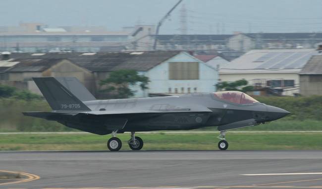 想快点上手？日本F-35A加快进行第三次试飞 第1页