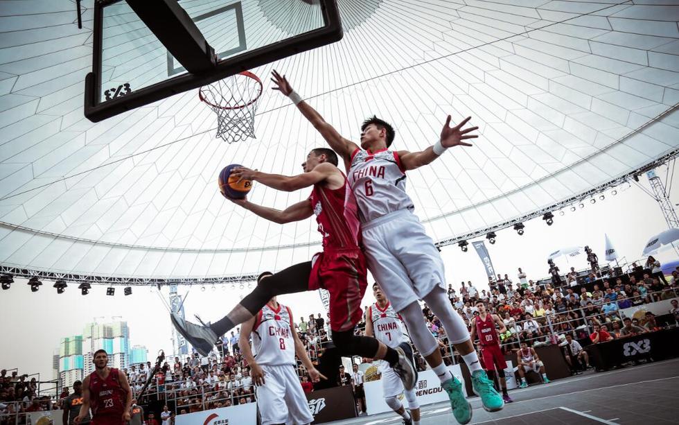 高清：3X3U18世界杯第4日 中国小将拼劲十足 第1页