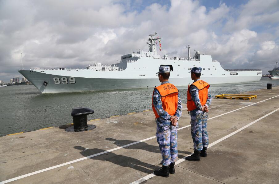 中国首个海外军事基地成立 最大作战舰艇满载起航 第1页