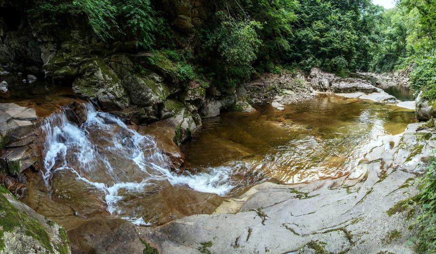 秦岭神河谷 第1页