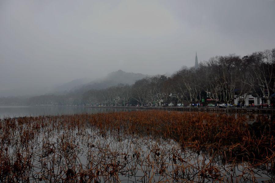 烟雨西湖 第1页