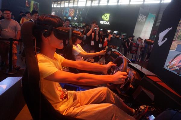 ChinaJoy2017：大长腿、游戏、VR你想看的都在这(14) 第14页