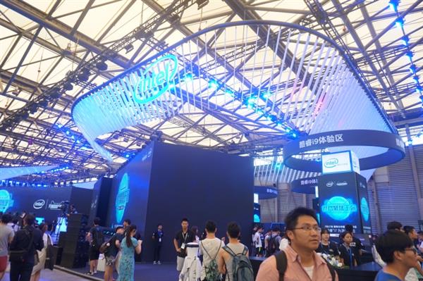 ChinaJoy2017：大长腿、游戏、VR你想看的都在这(24) 第24页