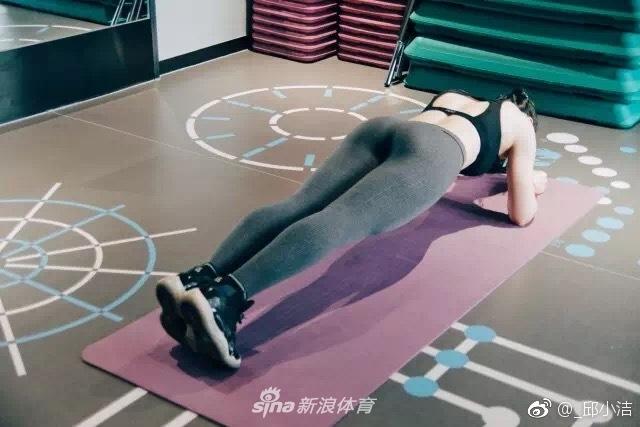 UFC中国举牌女郎选拔赛选手美照(19) 第19页