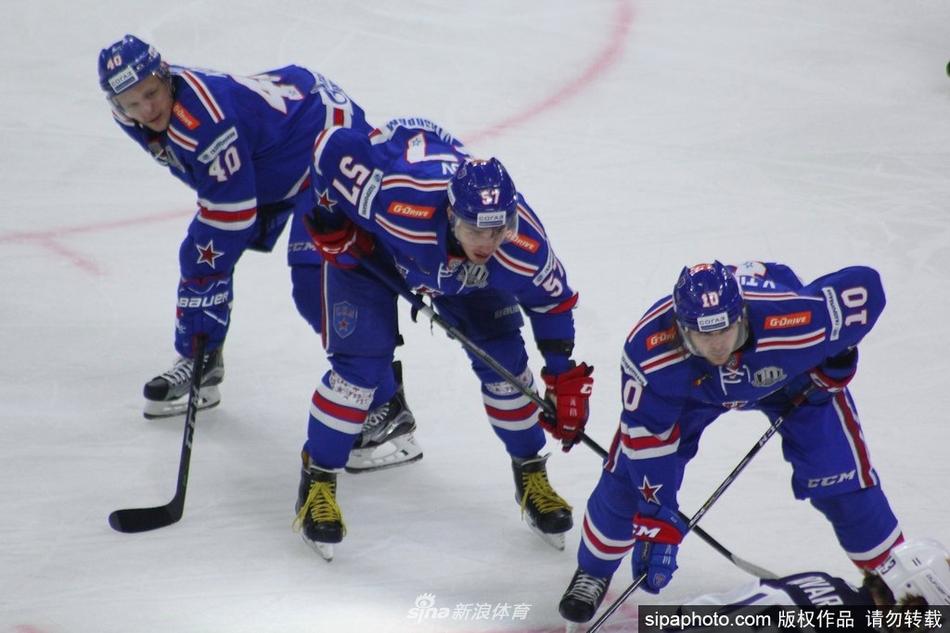 KHL常规赛圣彼得堡SKA 4-3险胜马格尼托格尔斯克HC(2) 第2页