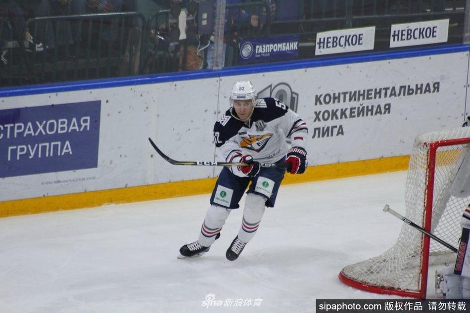 KHL常规赛圣彼得堡SKA 4-3险胜马格尼托格尔斯克HC(8) 第8页