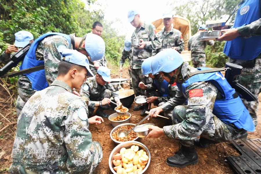 维和工兵防卫演练模拟战场环境(4) 第4页