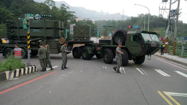 民众当受气包！台湾爱国者3导弹转弯撞民间车辆 第1页