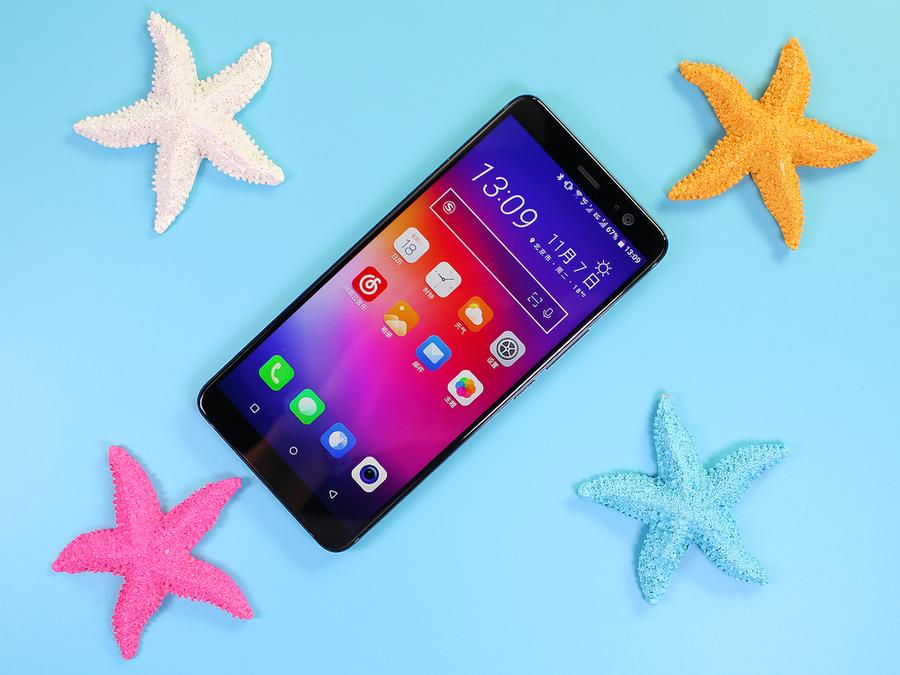 “大下巴”终于没了！温润如玉 极镜黑HTC U11+图赏(2) 第2页