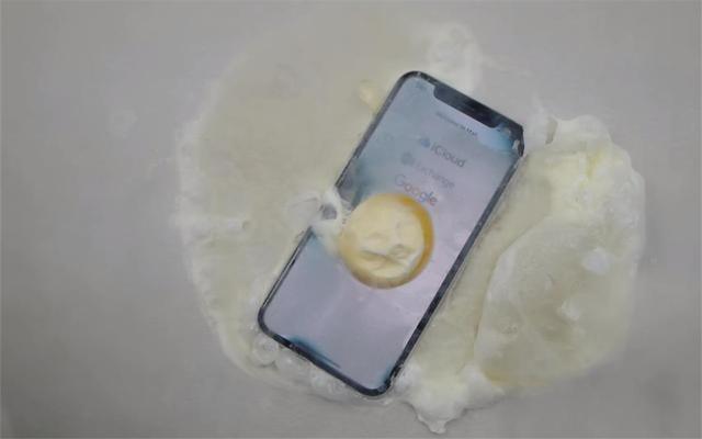 老外虐iPhone X又出新花样：这次用上了液氮(4) 第4页