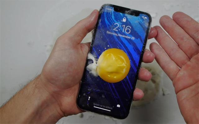 老外虐iPhone X又出新花样：这次用上了液氮(8) 第8页