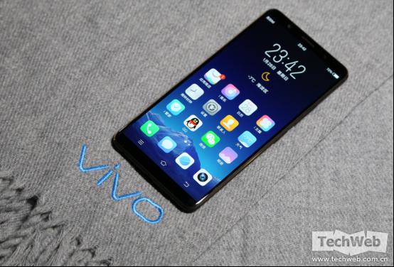 解锁未来！vivo X20 Plus屏幕指纹版真机赏析(4) 第4页