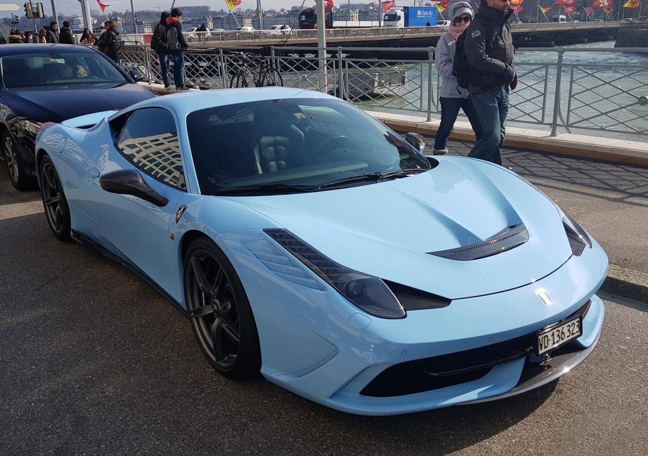 法拉利Ferrari 458 Speciale，这蓝色真漂亮！ ​​​ 第1页