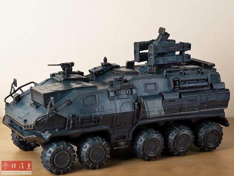 图为全地形装甲战车模型照.