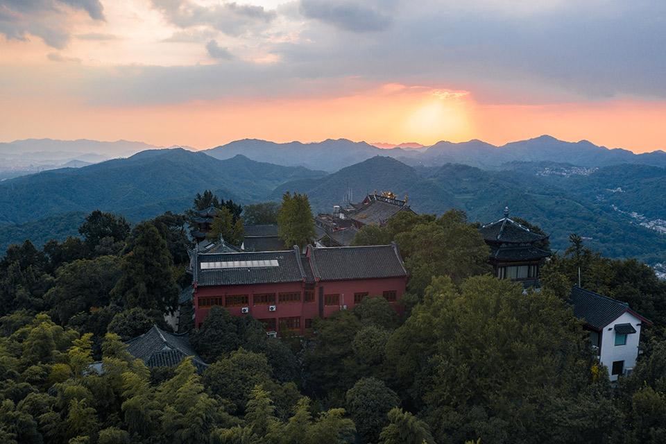 杭州西湖景区部分收费景点将免费开放至5月1日