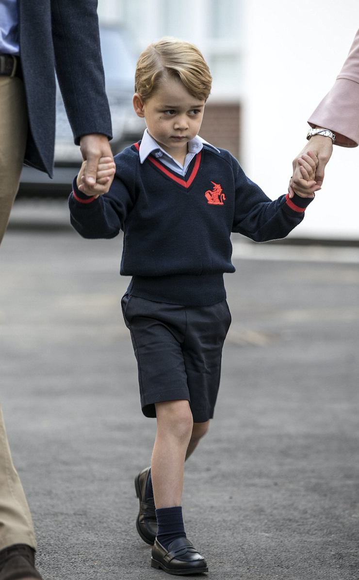威廉王子送小乔治上学，小王子好萌还狂秀表情包！(2) 第2页