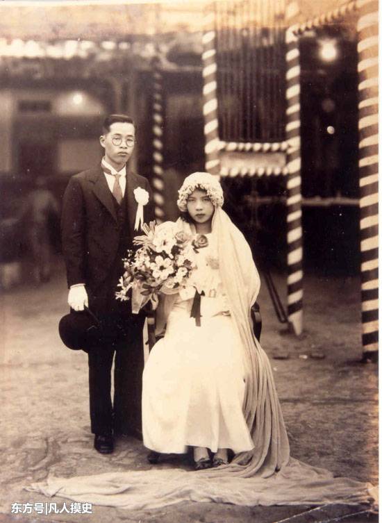 老照片：从中西结合到日西结合，台湾人结婚时，日本人小动作不少 第1页